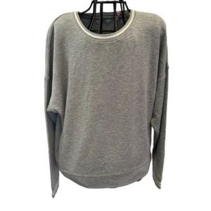 Vineyard Vines Womens crew neck sweatshirt. Size L